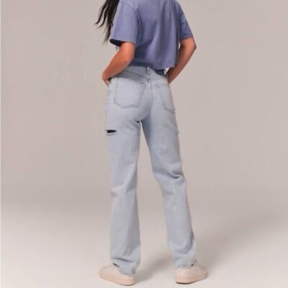 Abercrombie & Fitch High Rise Dad Jean Thigh Slit Destroy - Picture 2 of 9